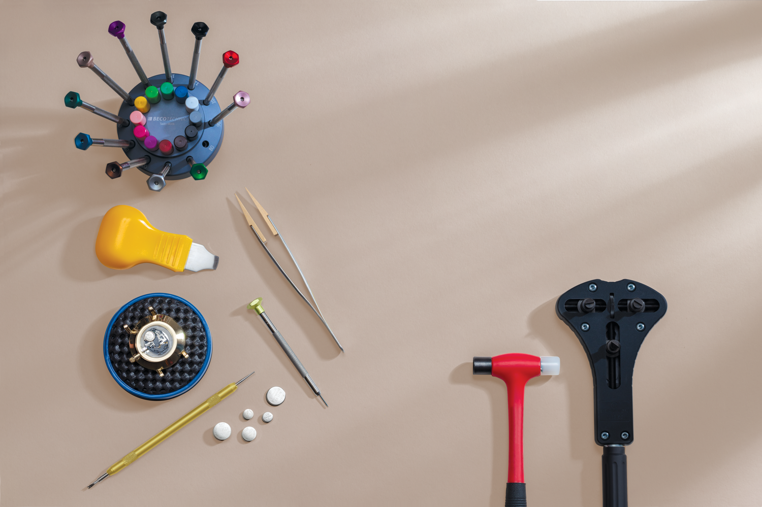 Picture of a watch repair bench