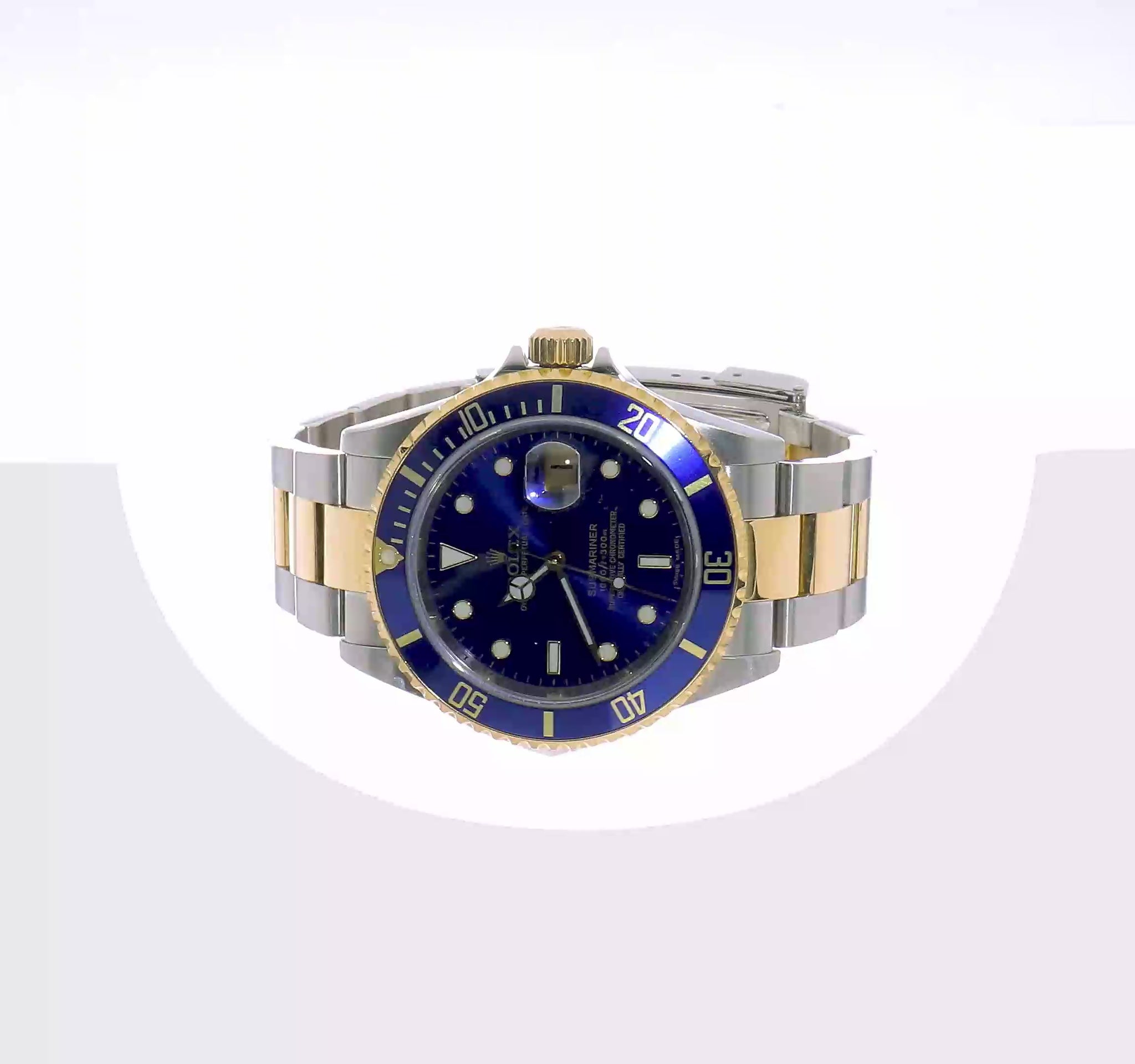 Swiss Crown™ USA Pre-owned Rolex-Independently Certified Steel and 18k Oyster 40mm Submariner Blue Dial Watch