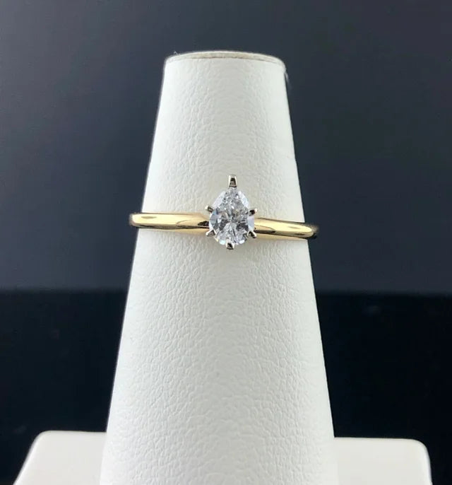 14KY .33ct Pear Shaped Diamond Solitaire Engagement Ring